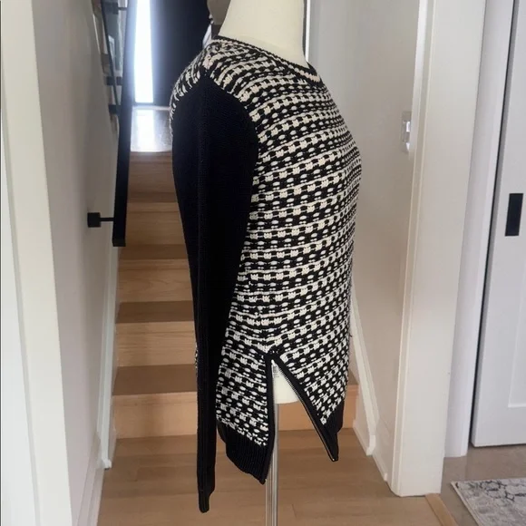 ARITZIA Wilfred Black & Cream Checkered Merino Wool Sweater – XXS - Picture 2 of 5